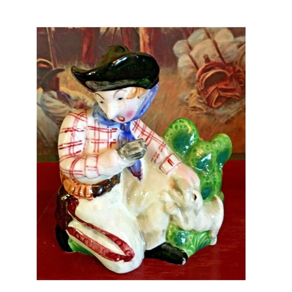 Vintage Western Cowboy Gunslinger Cactus Dog Planter Hand Painted Japan